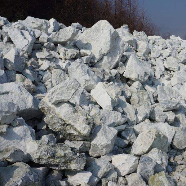 向更環保、更高效前行，鎂質耐火原料發展展望